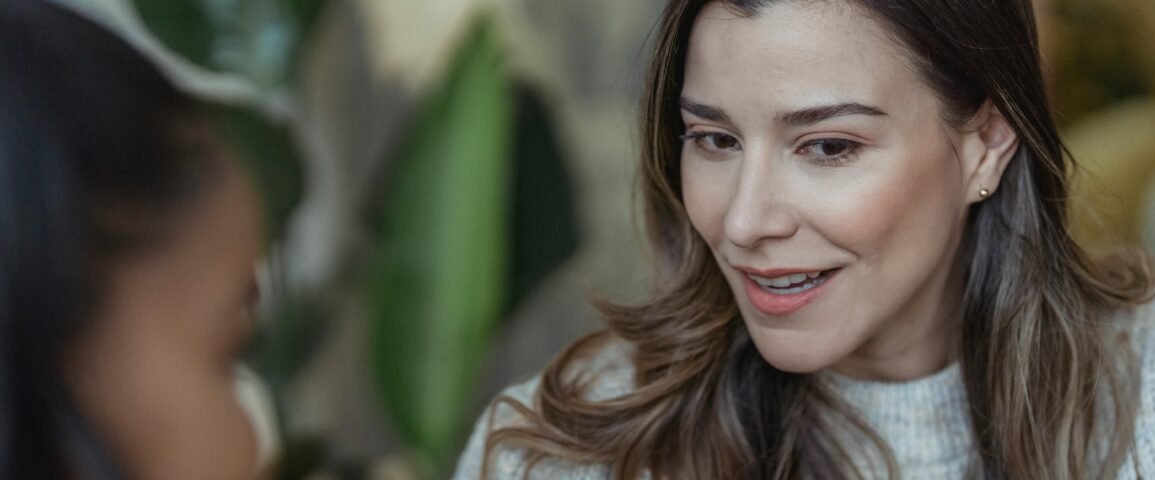 Esercizi allo specchio logopedista