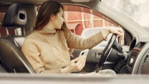 Benzina alle stelle: quanto ti costa davvero la guerra in Medio Oriente