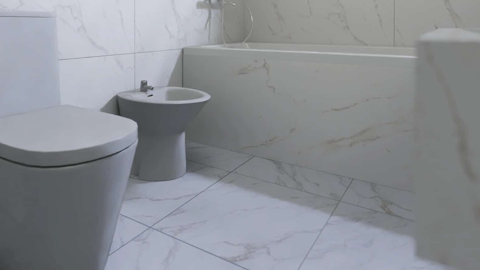 Ristrutturare il bagno nel 2026: quanto si spende e quali bonus usare